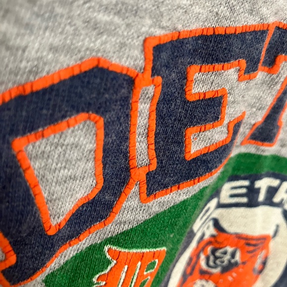 Vintage Detroit Tigers kids shirt w/ mesh sleeves- Medium 10,12 - Vintage, 80’s - Picture 9 of 15